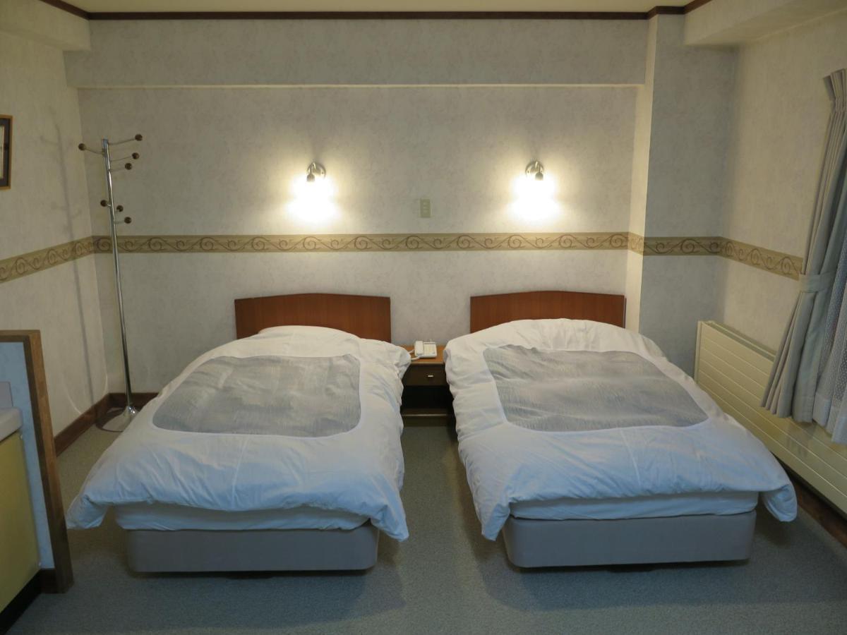 New Yokote Hotel Jamanoucsi Kültér fotó